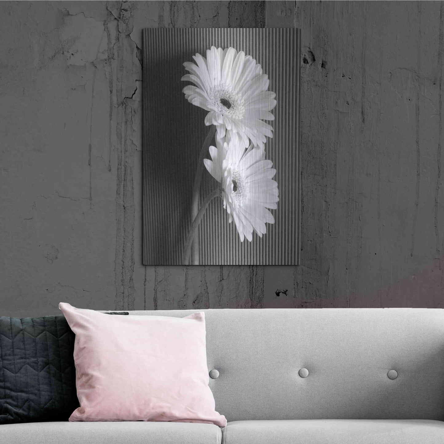 Luxe Metal Art 'Fresh Cut Daisy I' by Debra Van Swearingen, Metal Wall Art,24x36