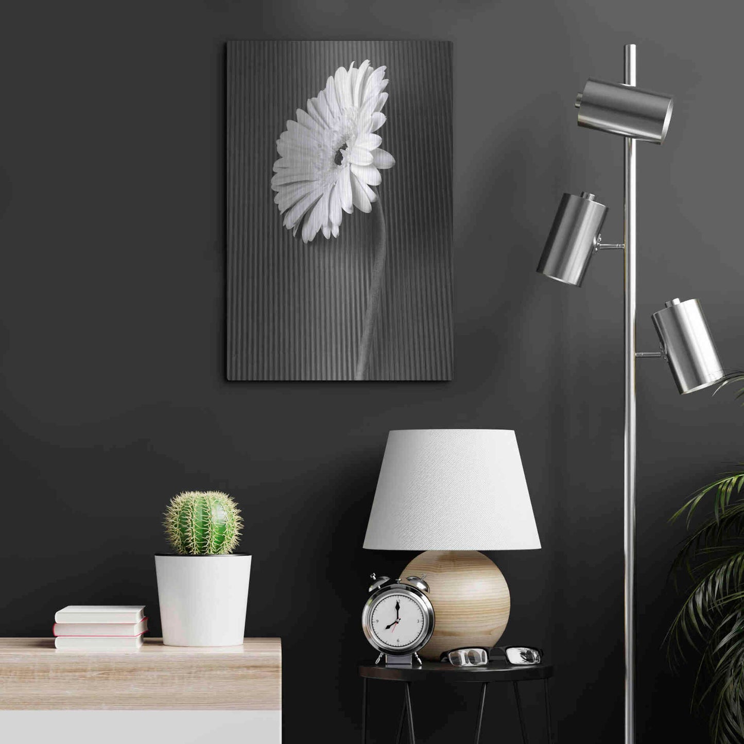 Luxe Metal Art 'Fresh Cut Daisy II' by Debra Van Swearingen, Metal Wall Art,16x24