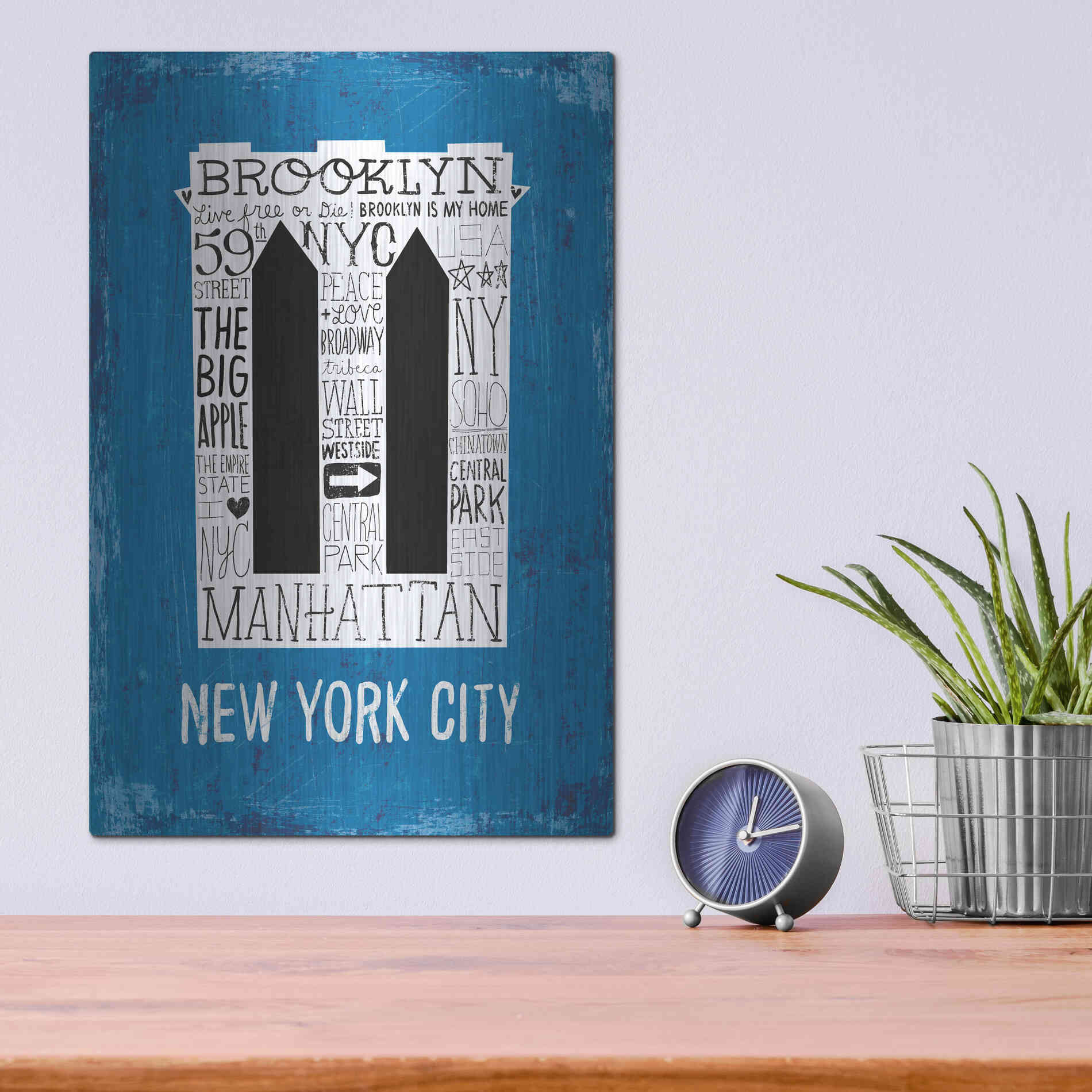 Luxe Metal Art 'Iconic NYC V' by Michael Mullan, Metal Wall Art,12x16