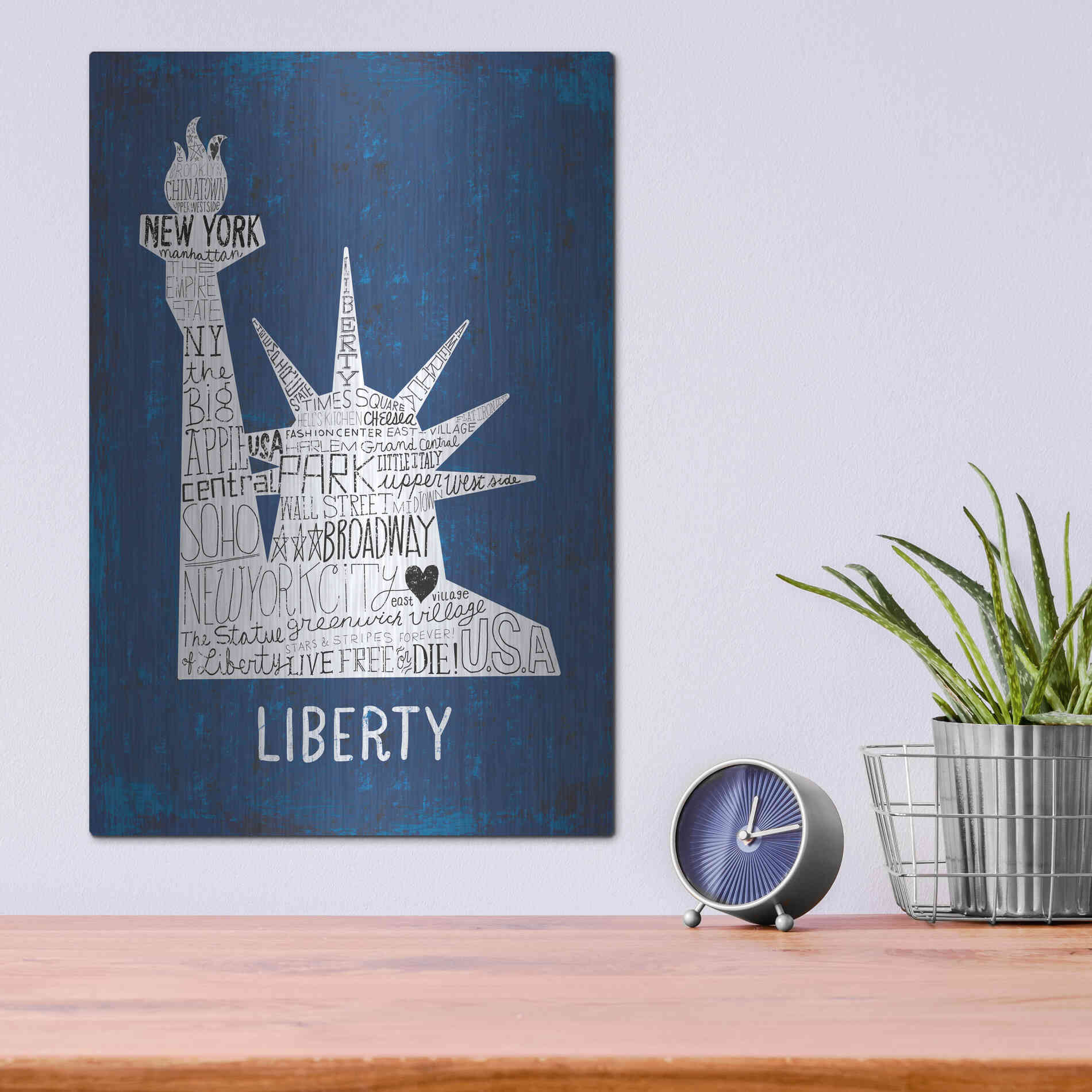 Luxe Metal Art 'Iconic NYC II' by Michael Mullan, Metal Wall Art,12x16