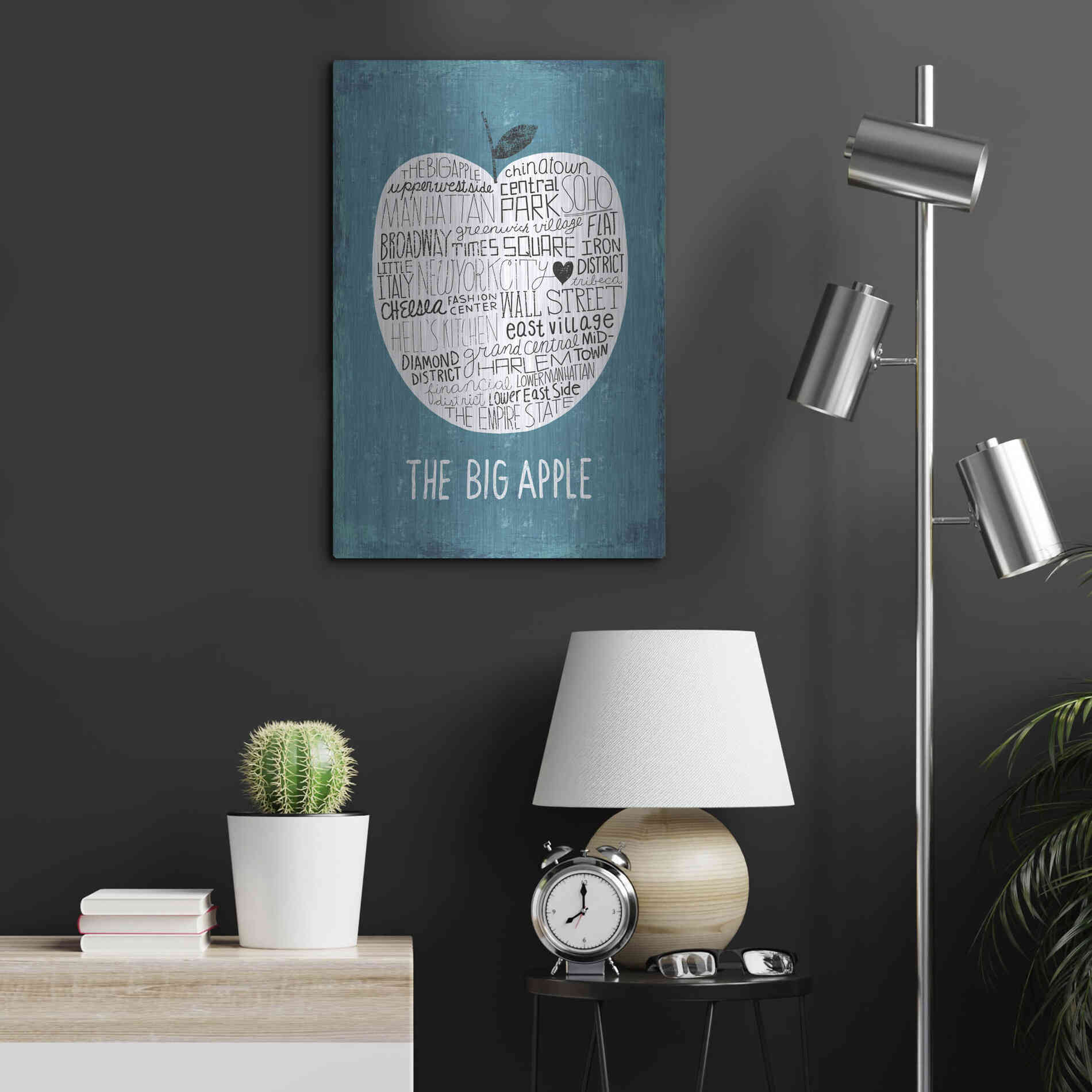 Luxe Metal Art 'Iconic NYC I' by Michael Mullan, Metal Wall Art,16x24