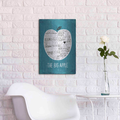 Luxe Metal Art 'Iconic NYC I' by Michael Mullan, Metal Wall Art,16x24