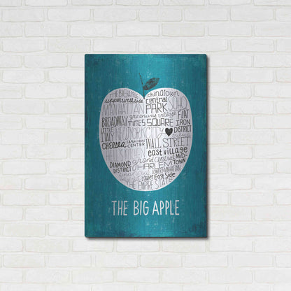 Luxe Metal Art 'Iconic NYC I' by Michael Mullan, Metal Wall Art,24x36