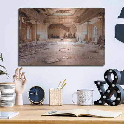 Luxe Metal Art 'Sweet Theater' by Roman Robroek Metal Wall Art,16x12