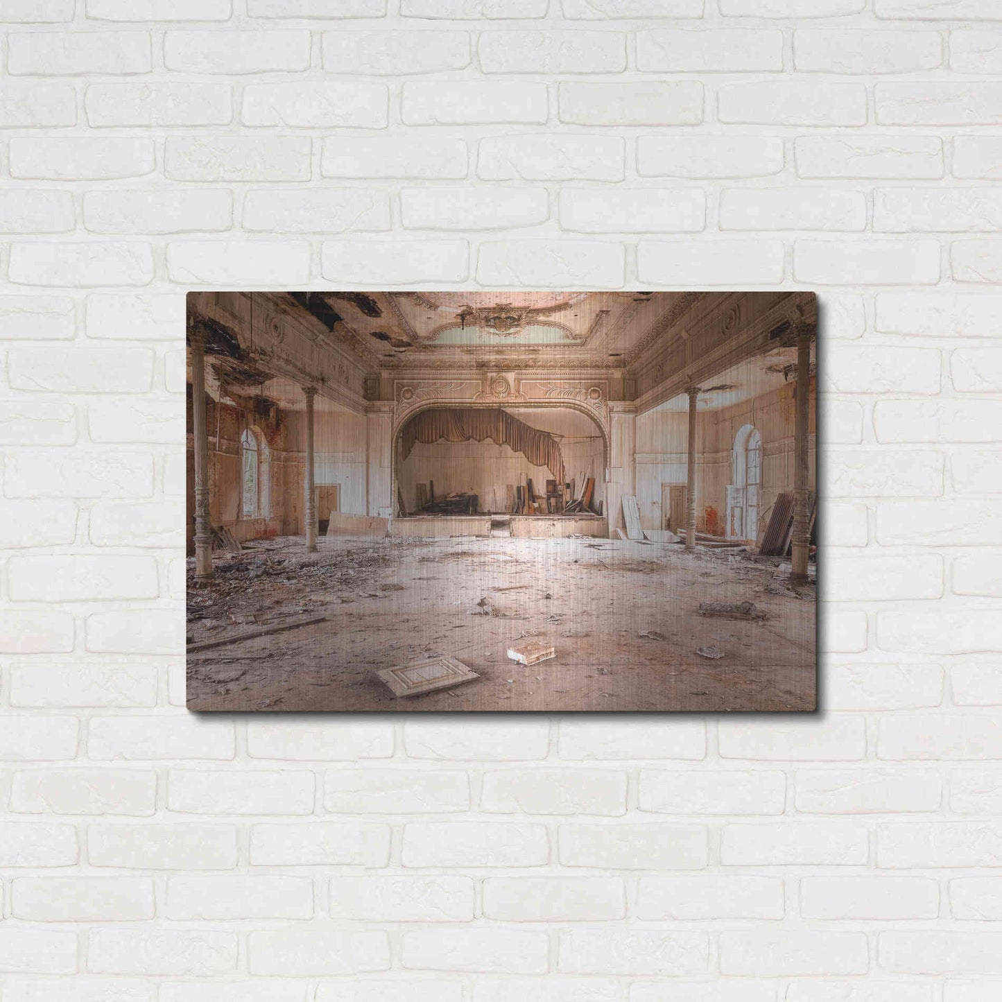 Luxe Metal Art 'Sweet Theater' by Roman Robroek Metal Wall Art,36x24