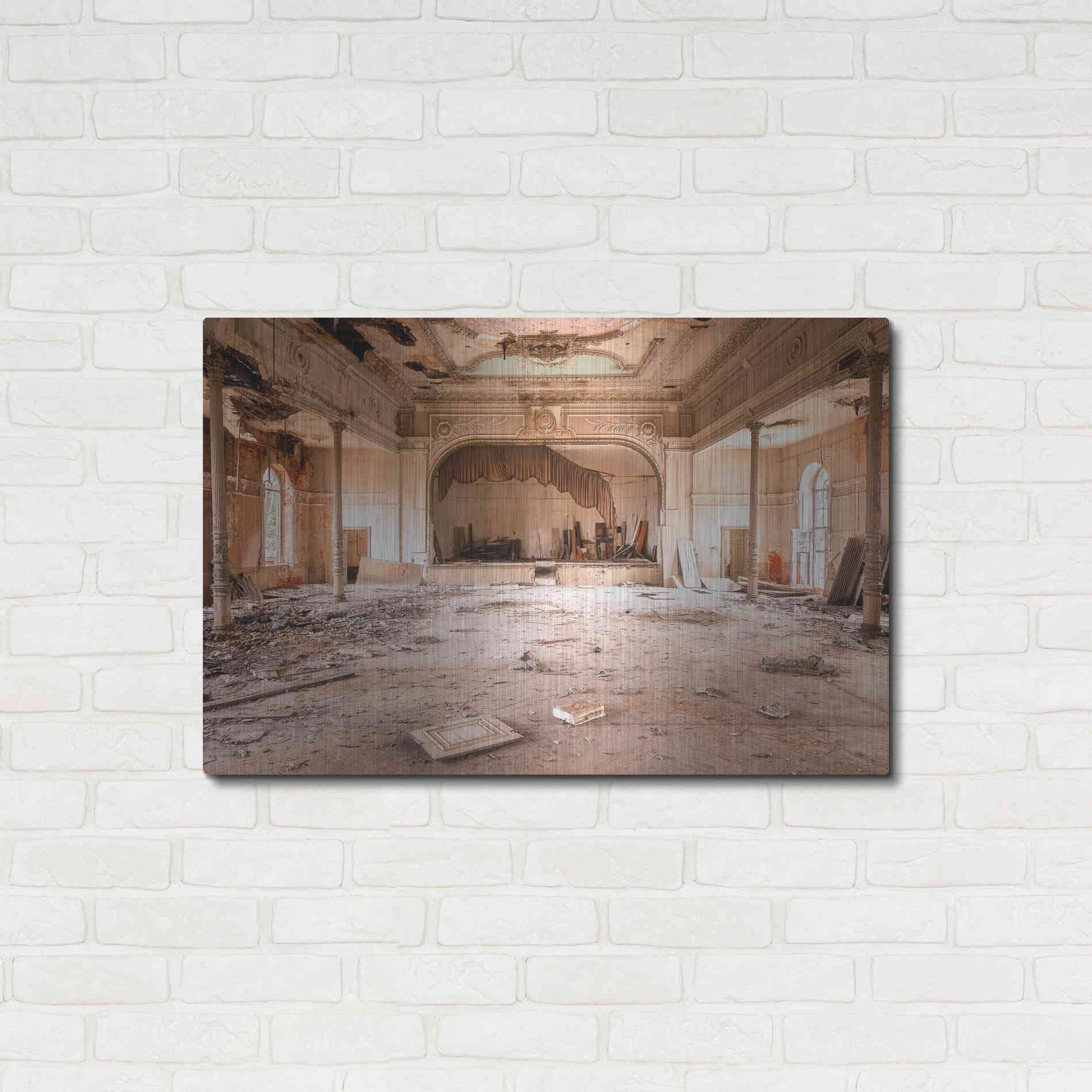 Luxe Metal Art 'Sweet Theater' by Roman Robroek Metal Wall Art,36x24