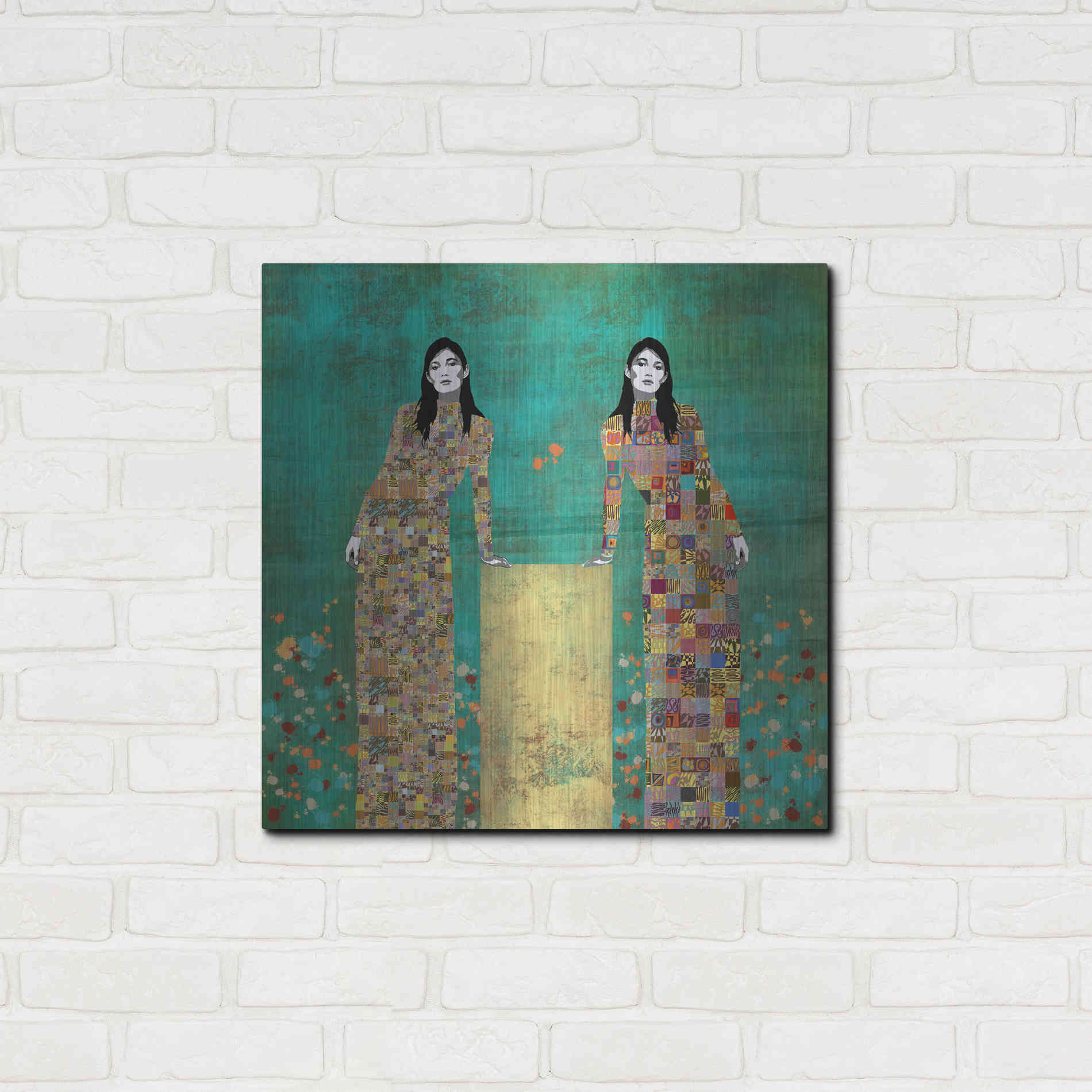 Luxe Metal Art 'Dale la Vueltas by Jose Cacho Metal Wall Art,24x24