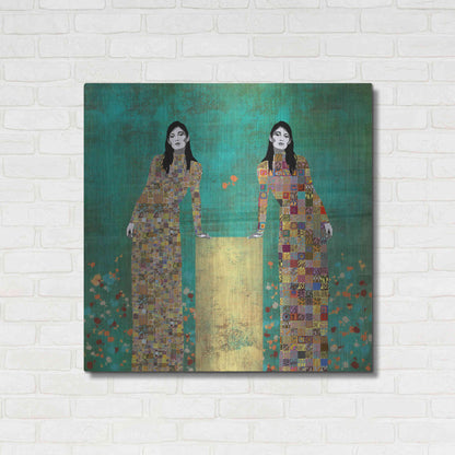 Luxe Metal Art 'Dale la Vueltas by Jose Cacho Metal Wall Art,36x36