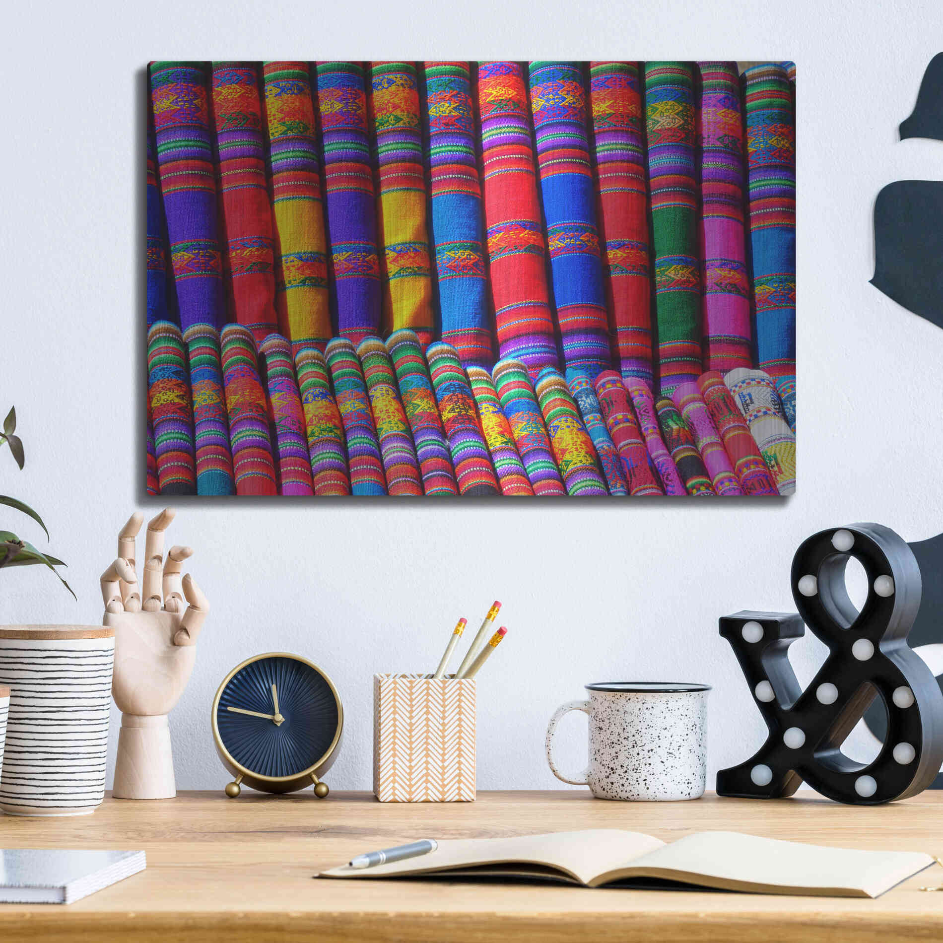 Luxe Metal Art 'Colors of the world' by Epic Portfolio, Metal Wall Art,16x12