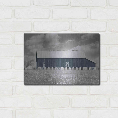 Luxe Metal Art 'Black & White Barn' by Lori Deiter, Metal Wall Art,16x12