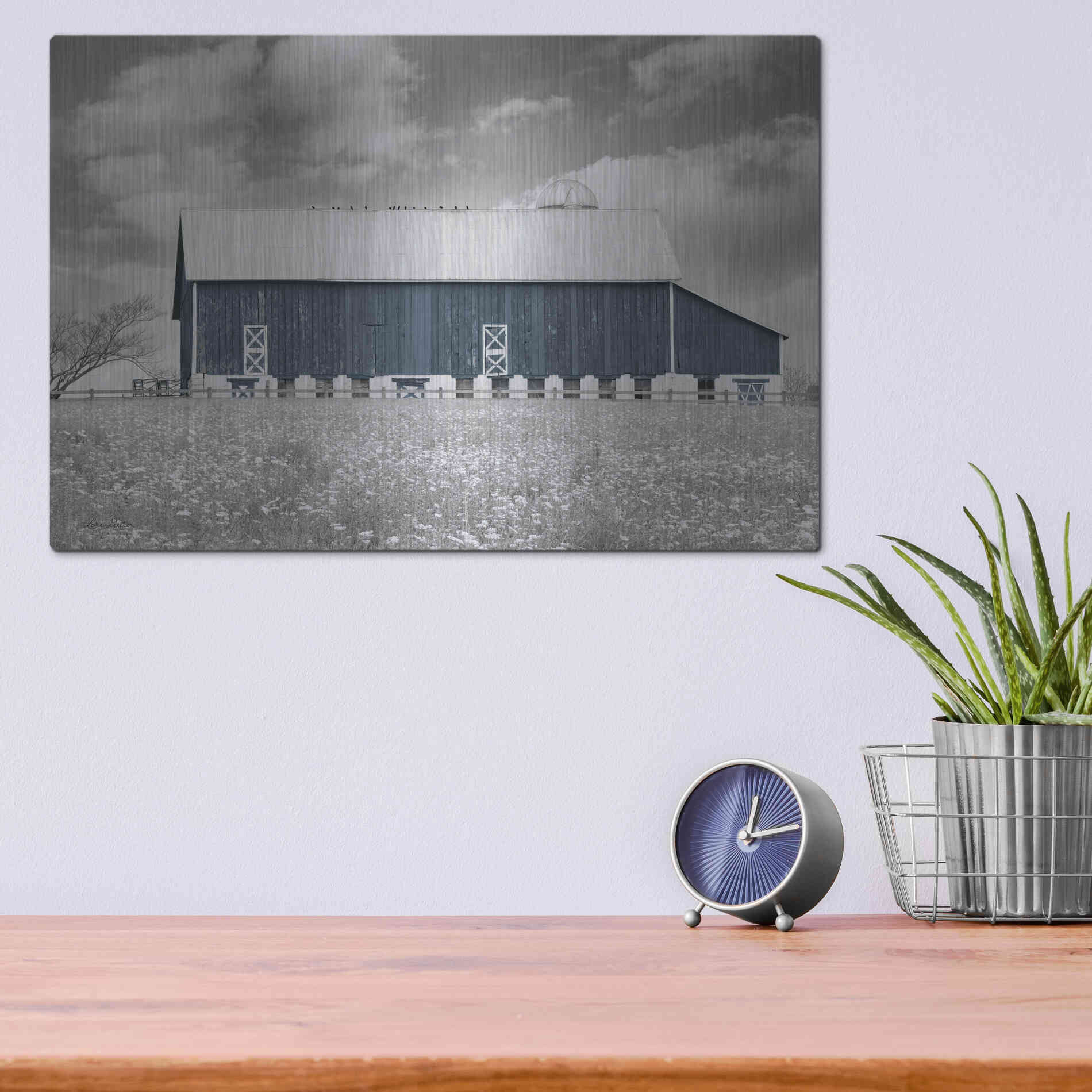 Luxe Metal Art 'Black & White Barn' by Lori Deiter, Metal Wall Art,16x12