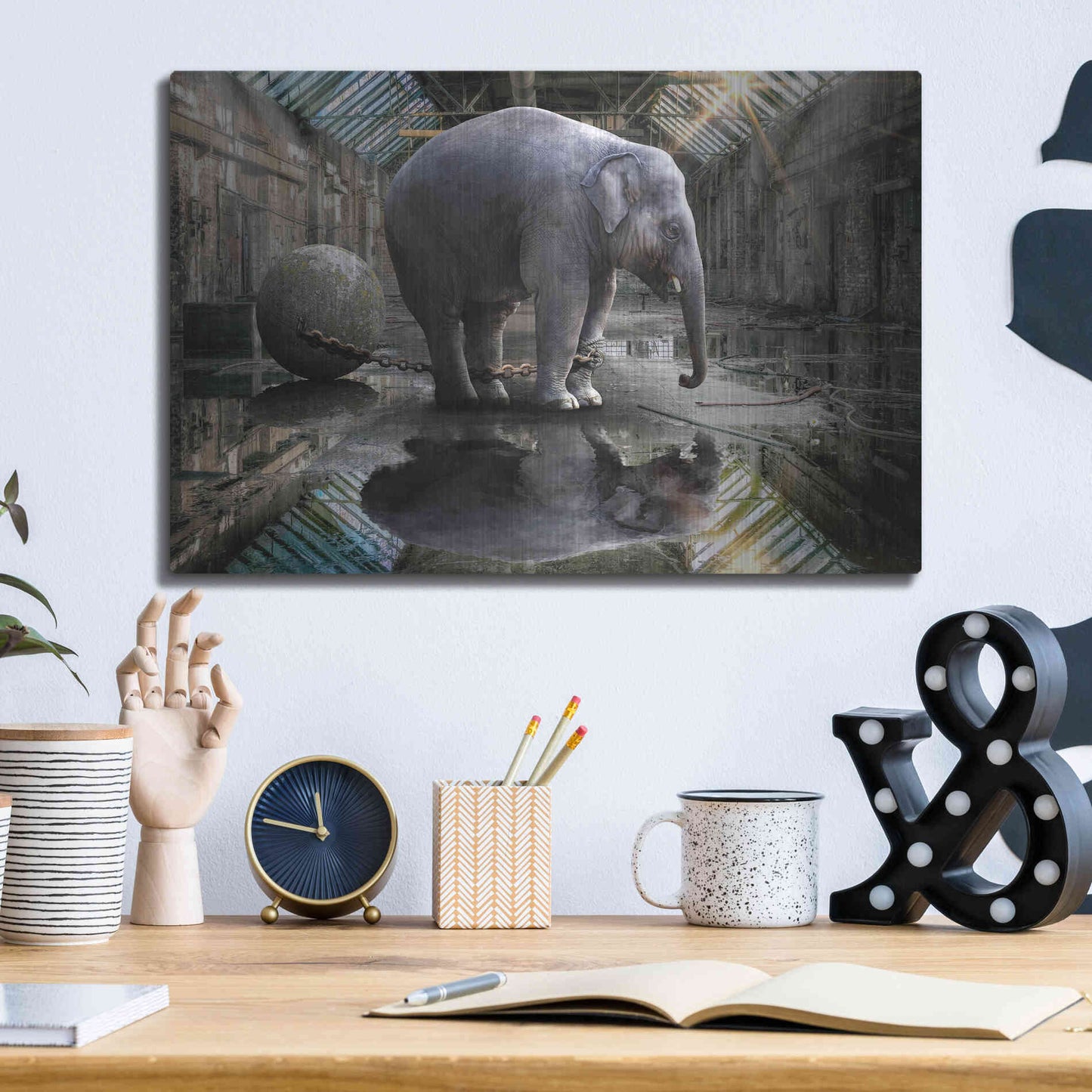 Luxe Metal Art 'The Big Grey' by Alan, Metal Wall Art,16x12