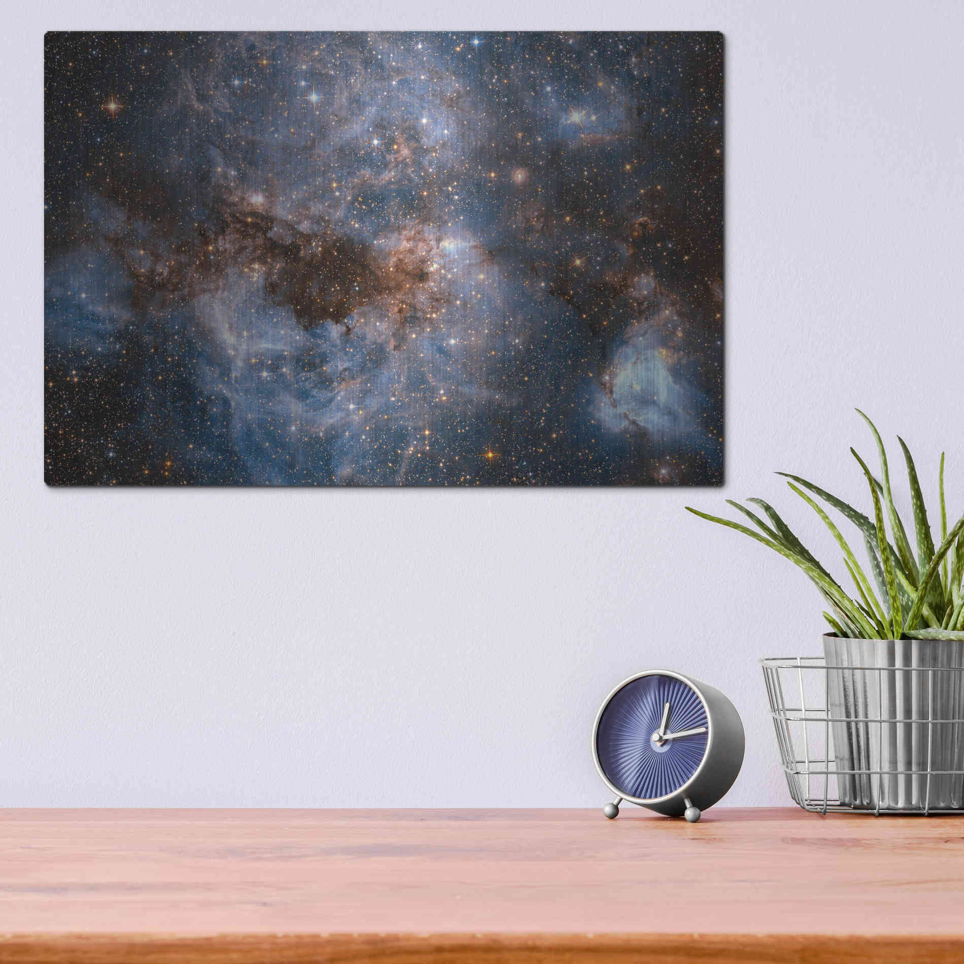 Luxe Metal Art 'Maelstrom Cloud' Hubble Space Telescope, Metal Wall Art,16x12