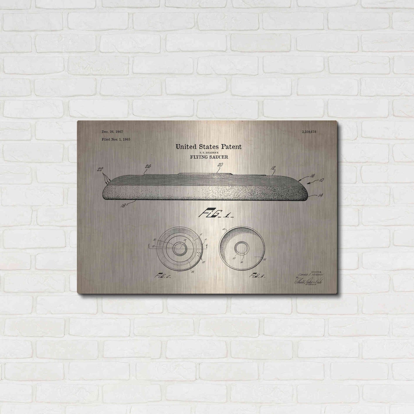 Luxe Metal Art 'Flying Disc Blueprint Patent Parchment' Metal Wall Art,36x24