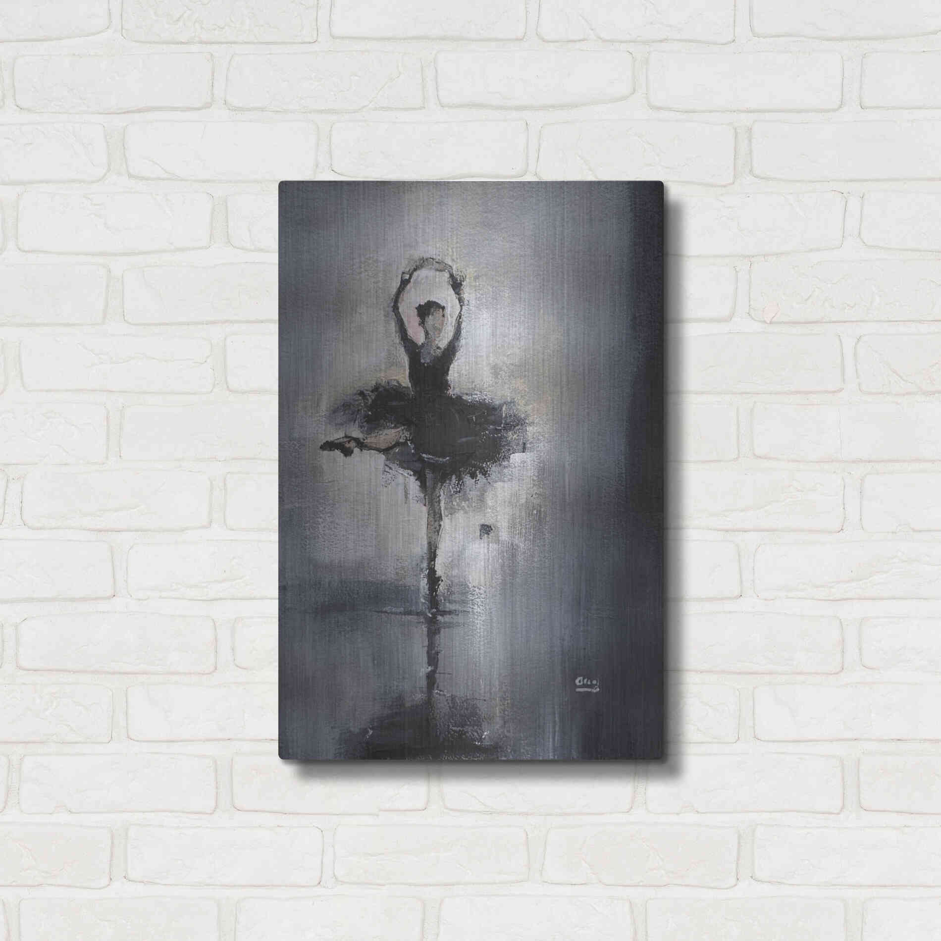 Luxe Metal Art 'Prima Donna' by Oscar Alvarez Pardo, Metal Wall Art,16x24