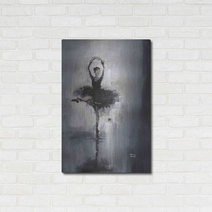 Luxe Metal Art 'Prima Donna' by Oscar Alvarez Pardo, Metal Wall Art,24x36