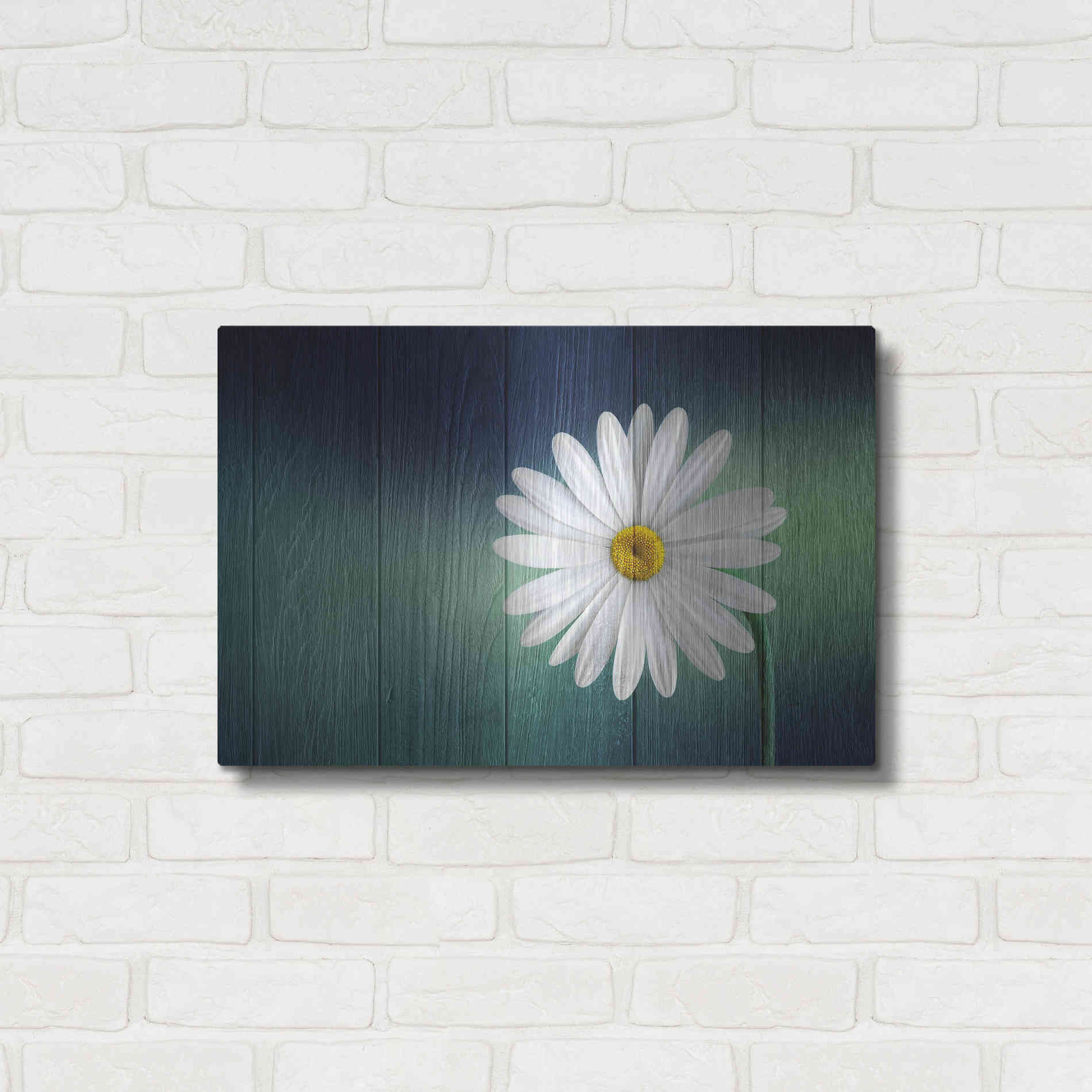 Luxe Metal Art 'Wood Series: A Daisy', Metal Wall Art,24x16